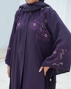 Delara Abaya