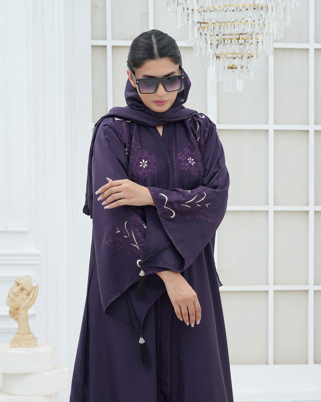 Delara Abaya