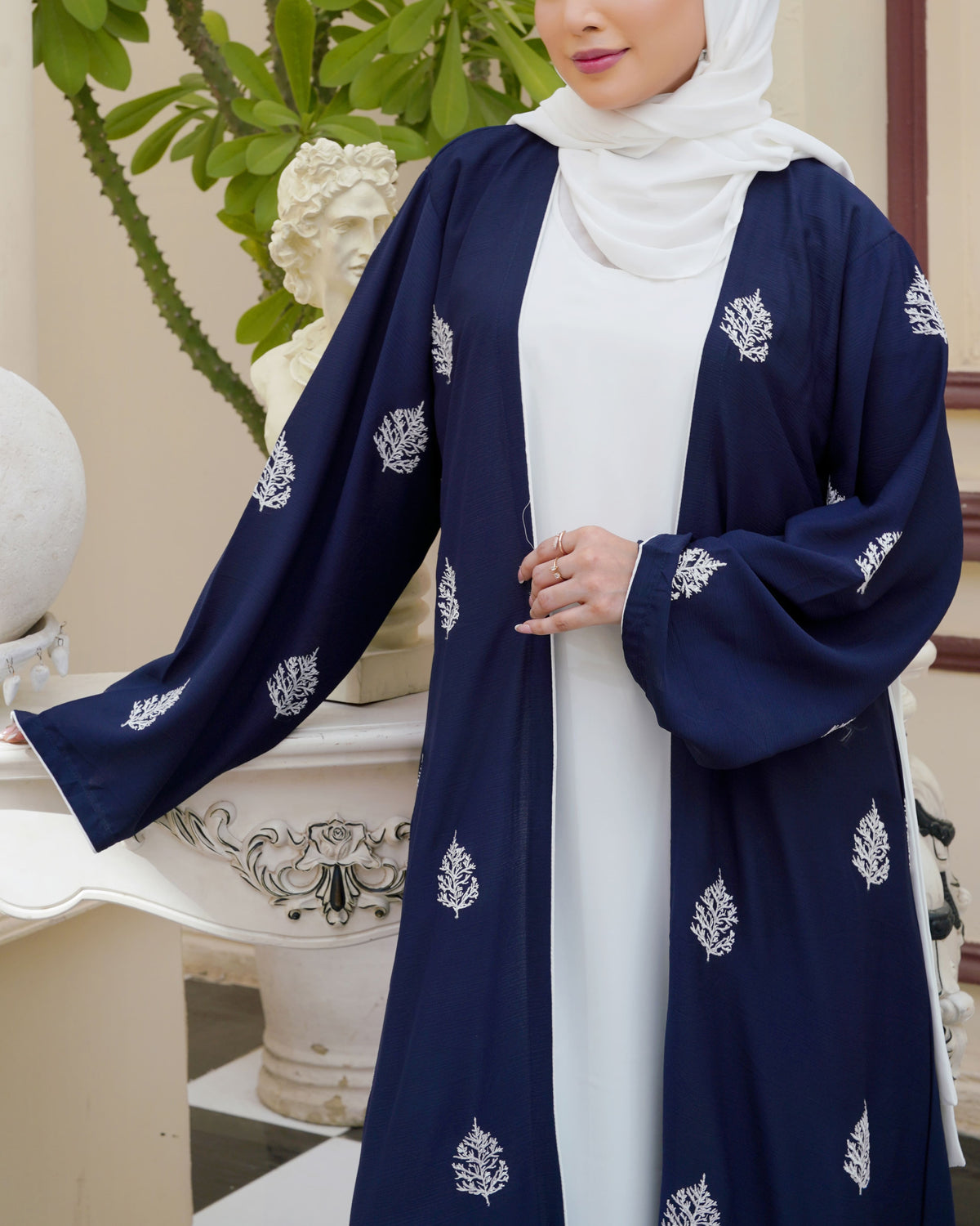 Ayla Abaya