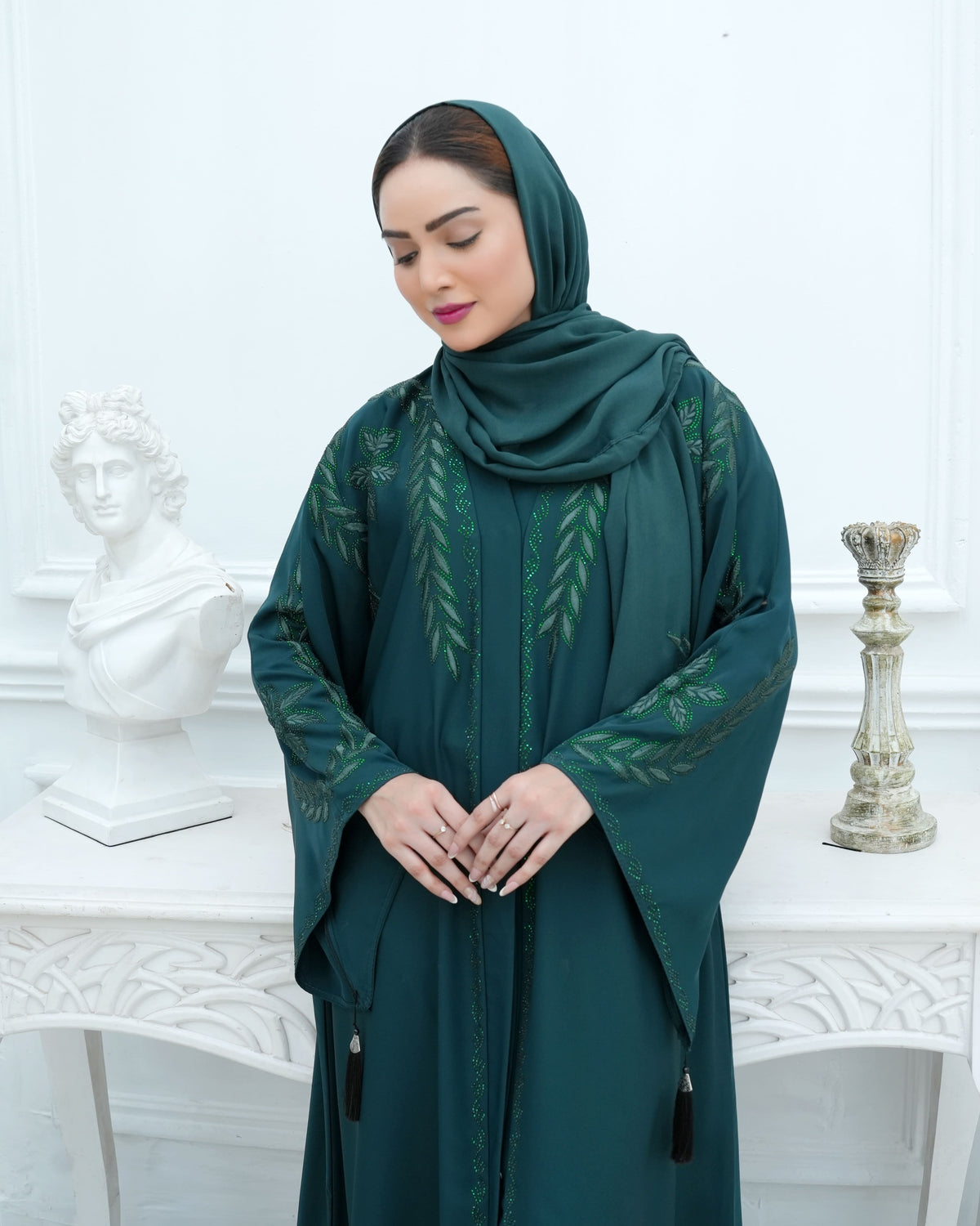 Farah Abaya