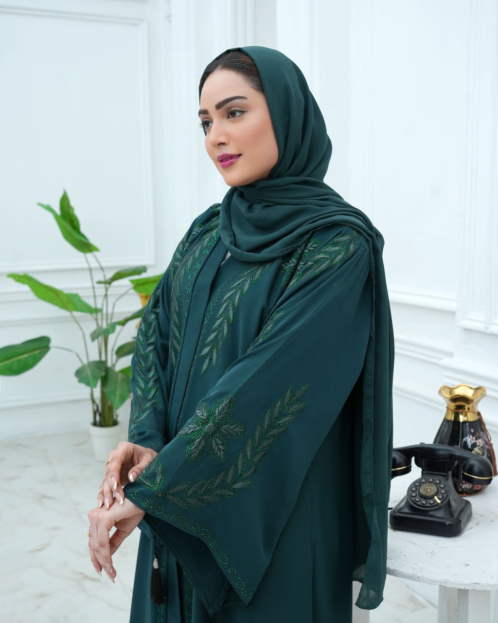 Farah Abaya